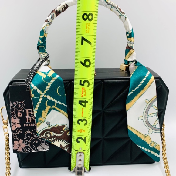 Stylish black quilted blue scarf top handle sling crossbody bag gold-tone chain - Picture 9 of 14